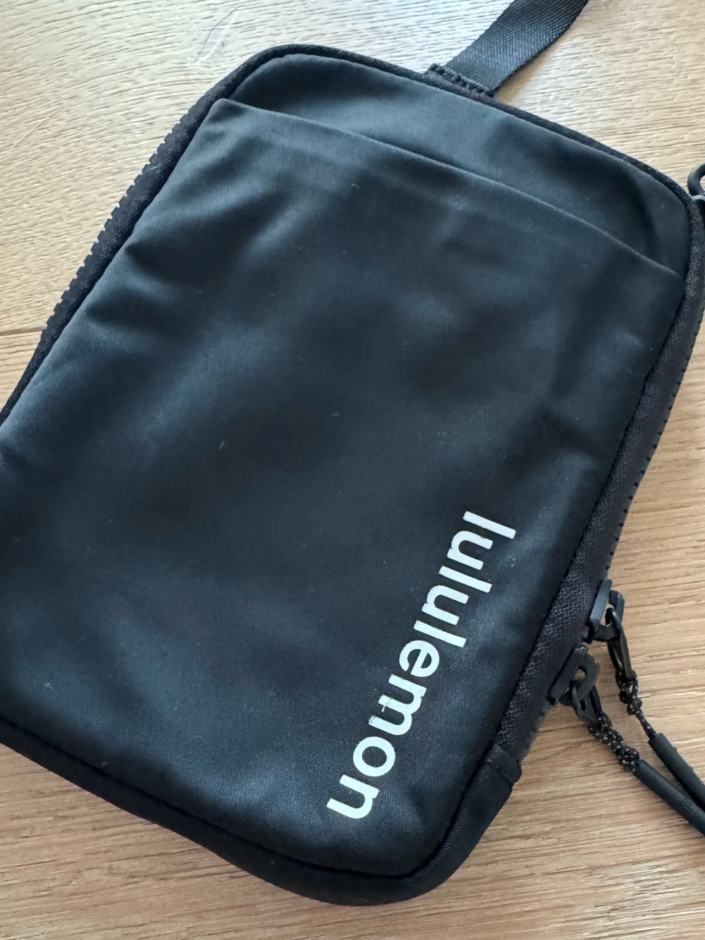 Lululemon Athletica Easy Access Unisex Crossbody Bag 1.5L - Picture 6 of 12